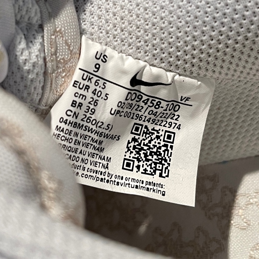 🪷Nike Air Force 1 ‘07 SE Sneakers - NWT - Size 9🪷 - Picture 7 of 8
